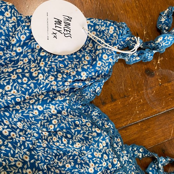 SOLD Princess Polly Romper - Picture 5 of 6